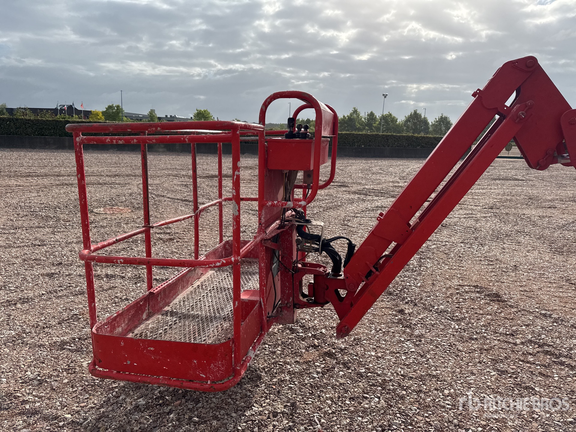 2012 Genie Z45/25