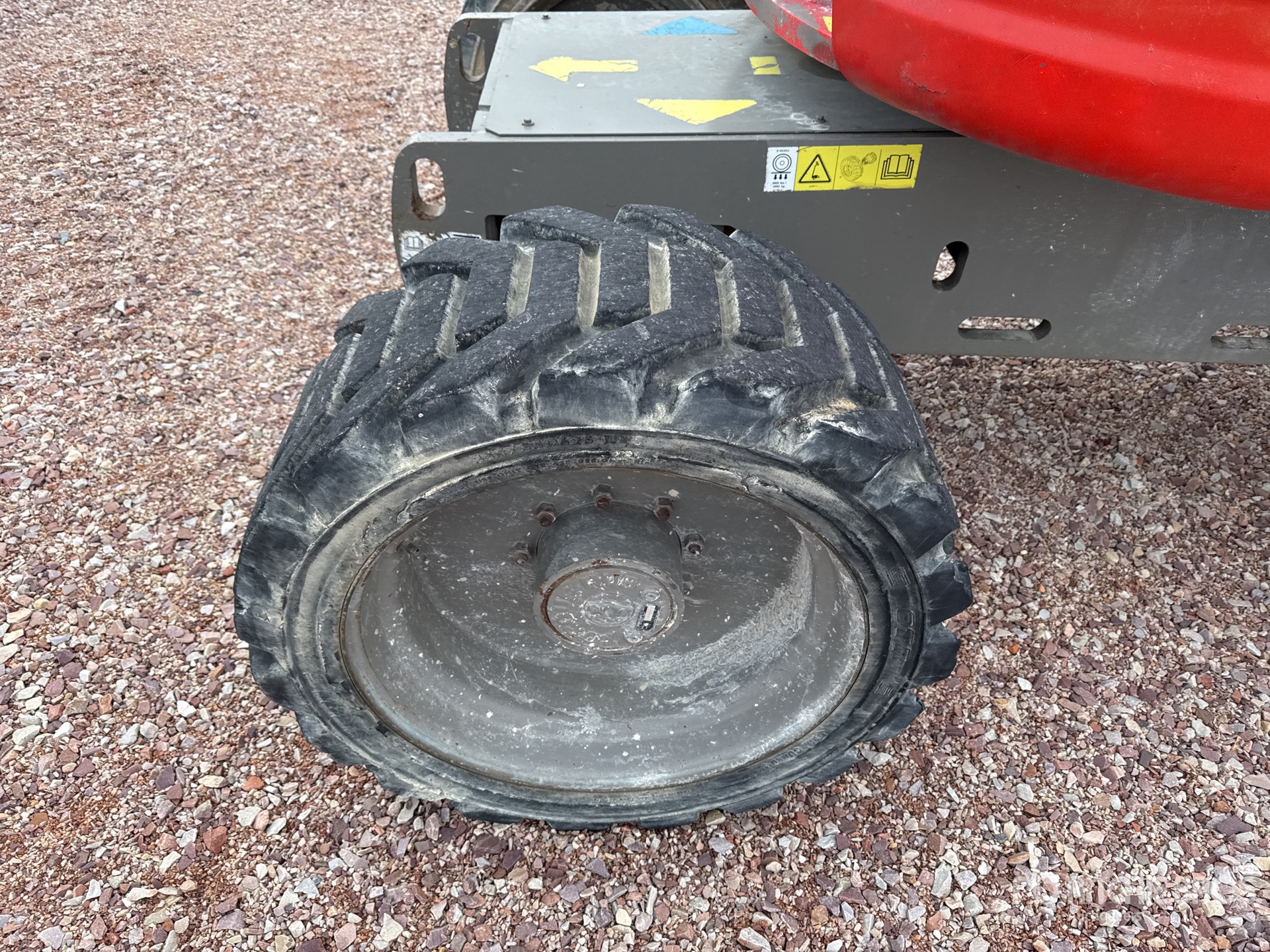 2012 Genie Z45/25