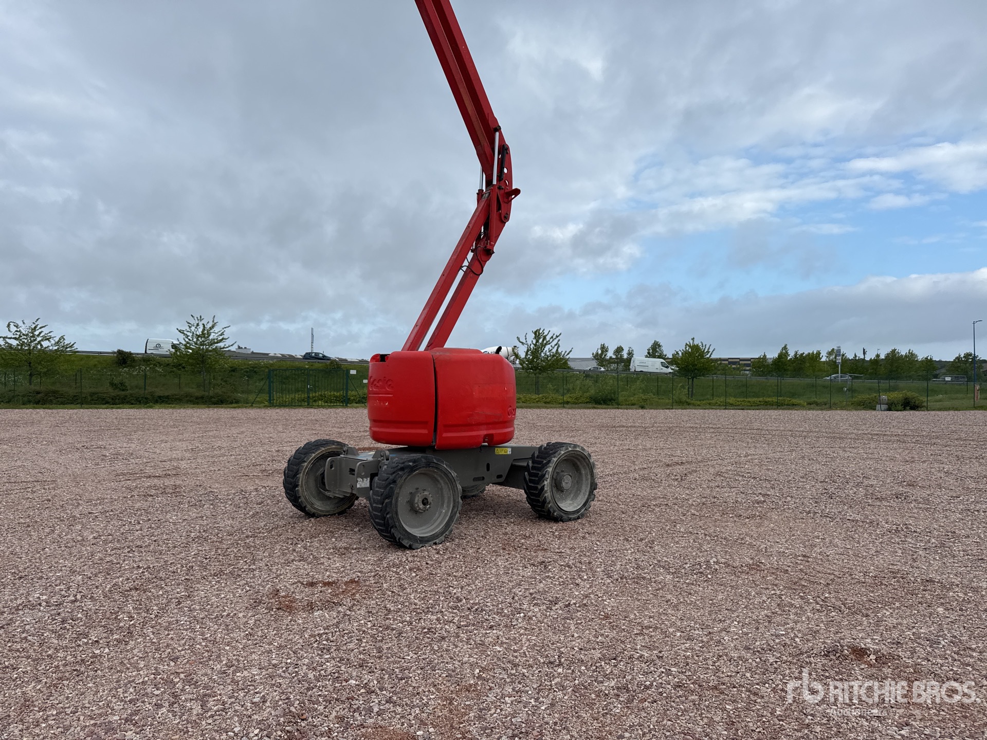 2012 Genie Z45/25