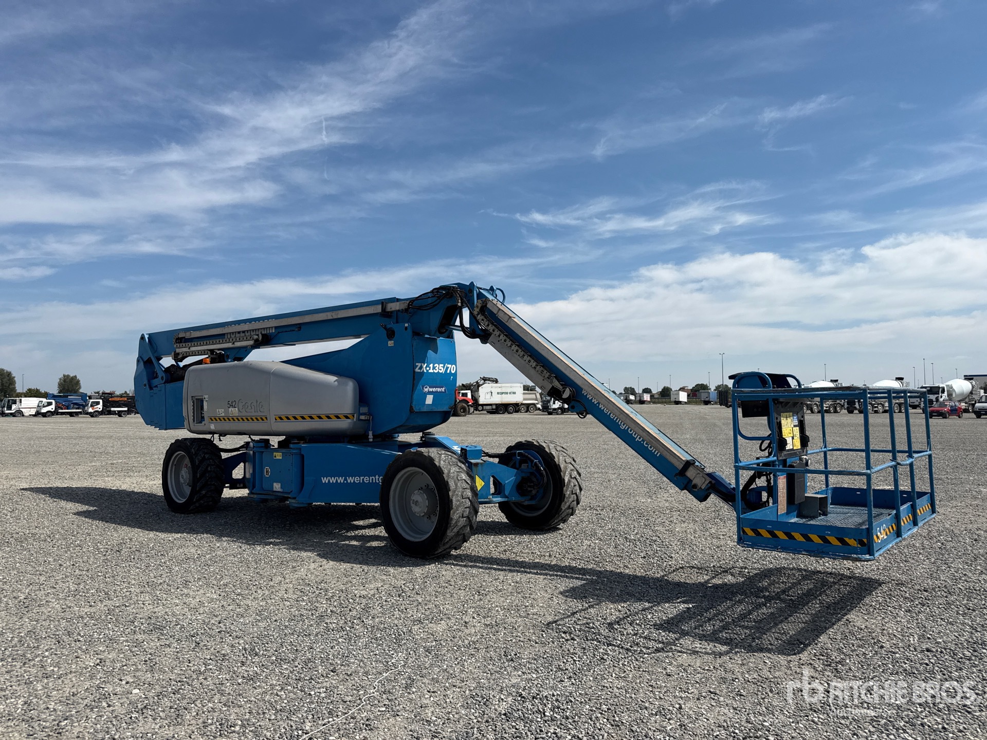 2014 Genie ZX135/70