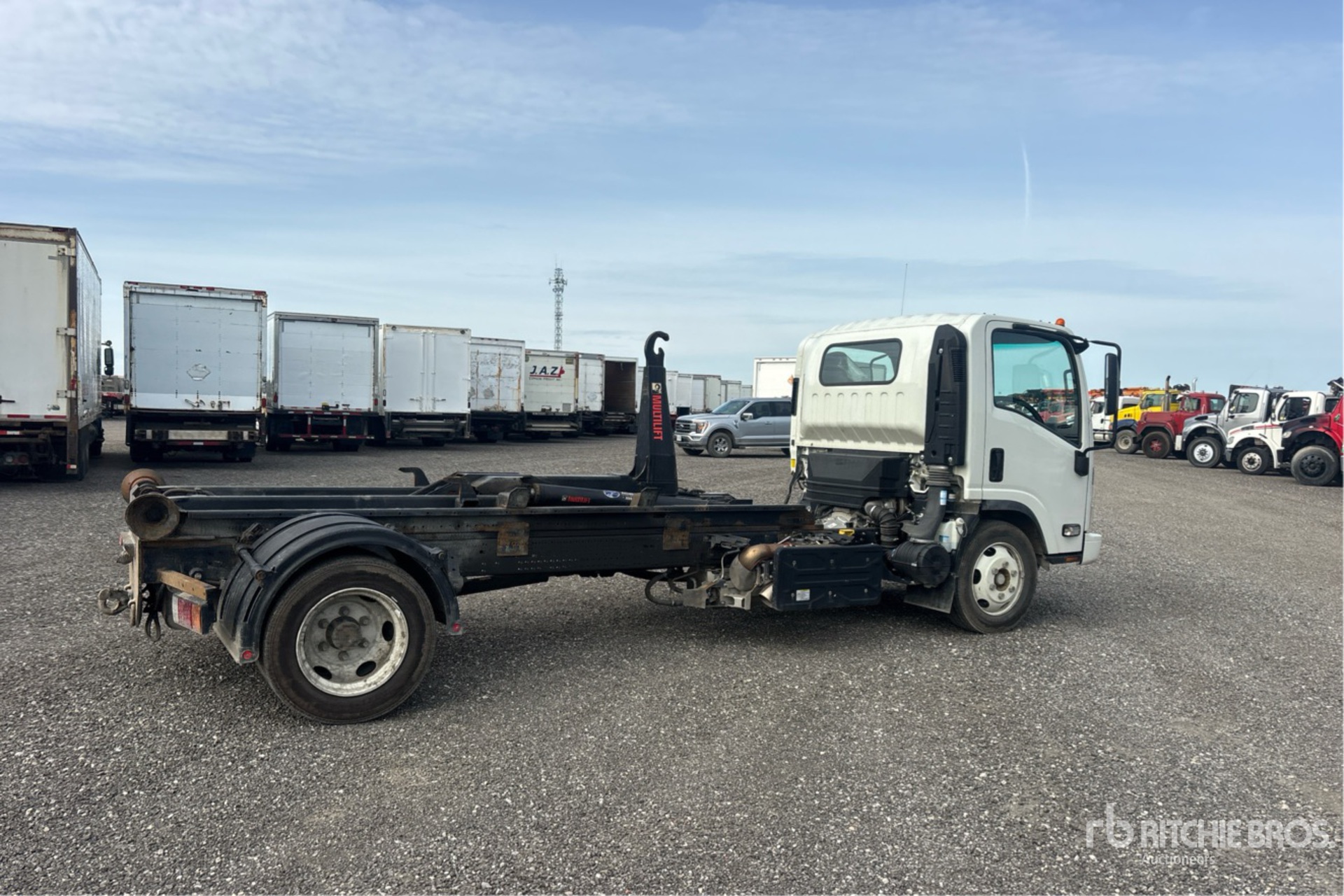 2024 Hino S52