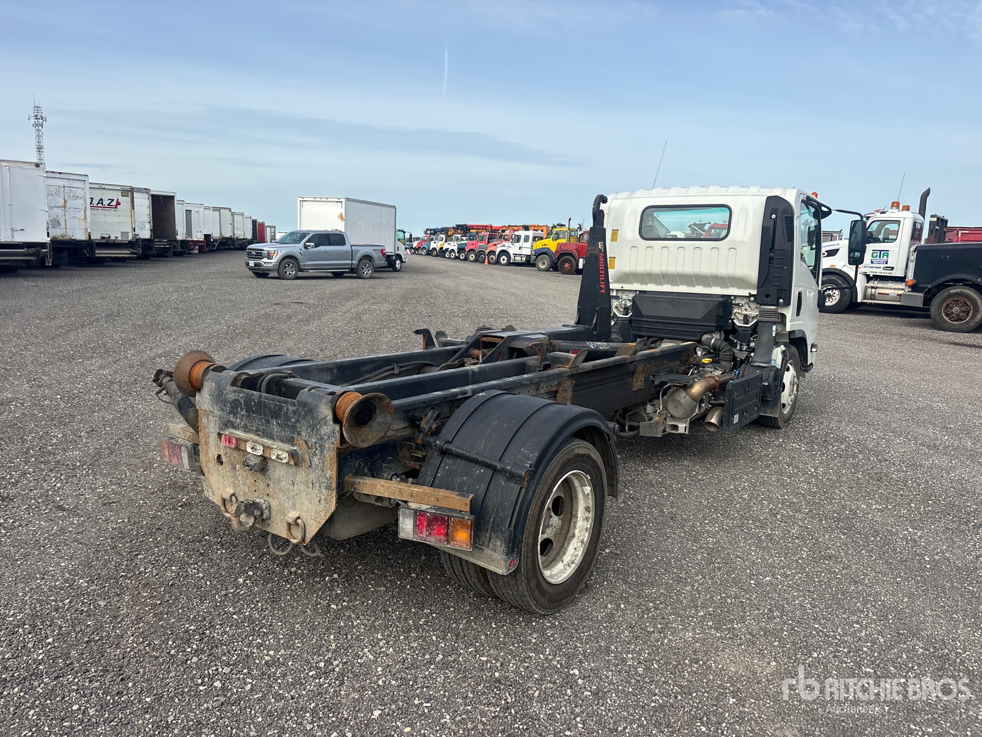 2024 Hino S52