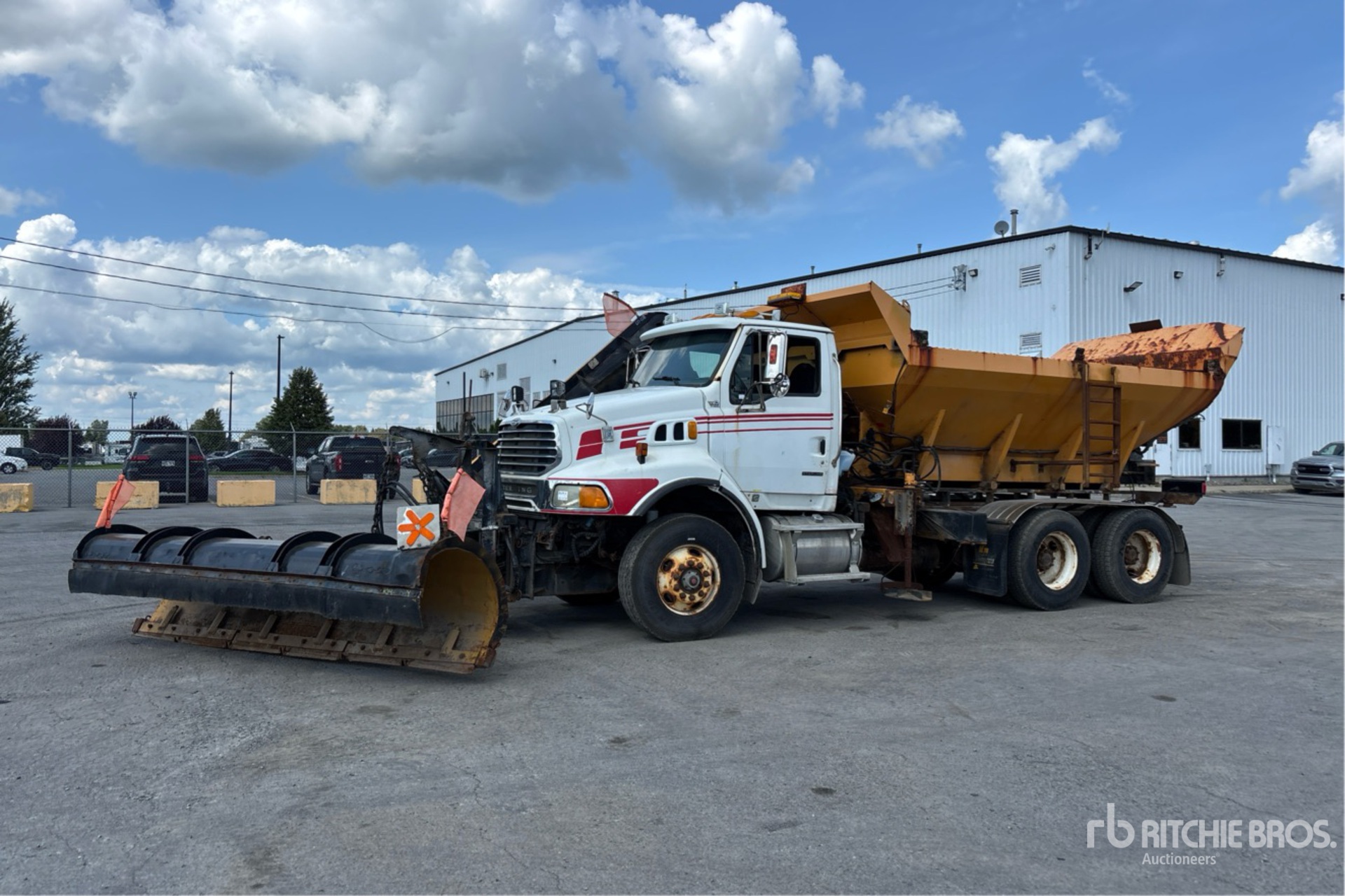 2006 Sterling LT9513