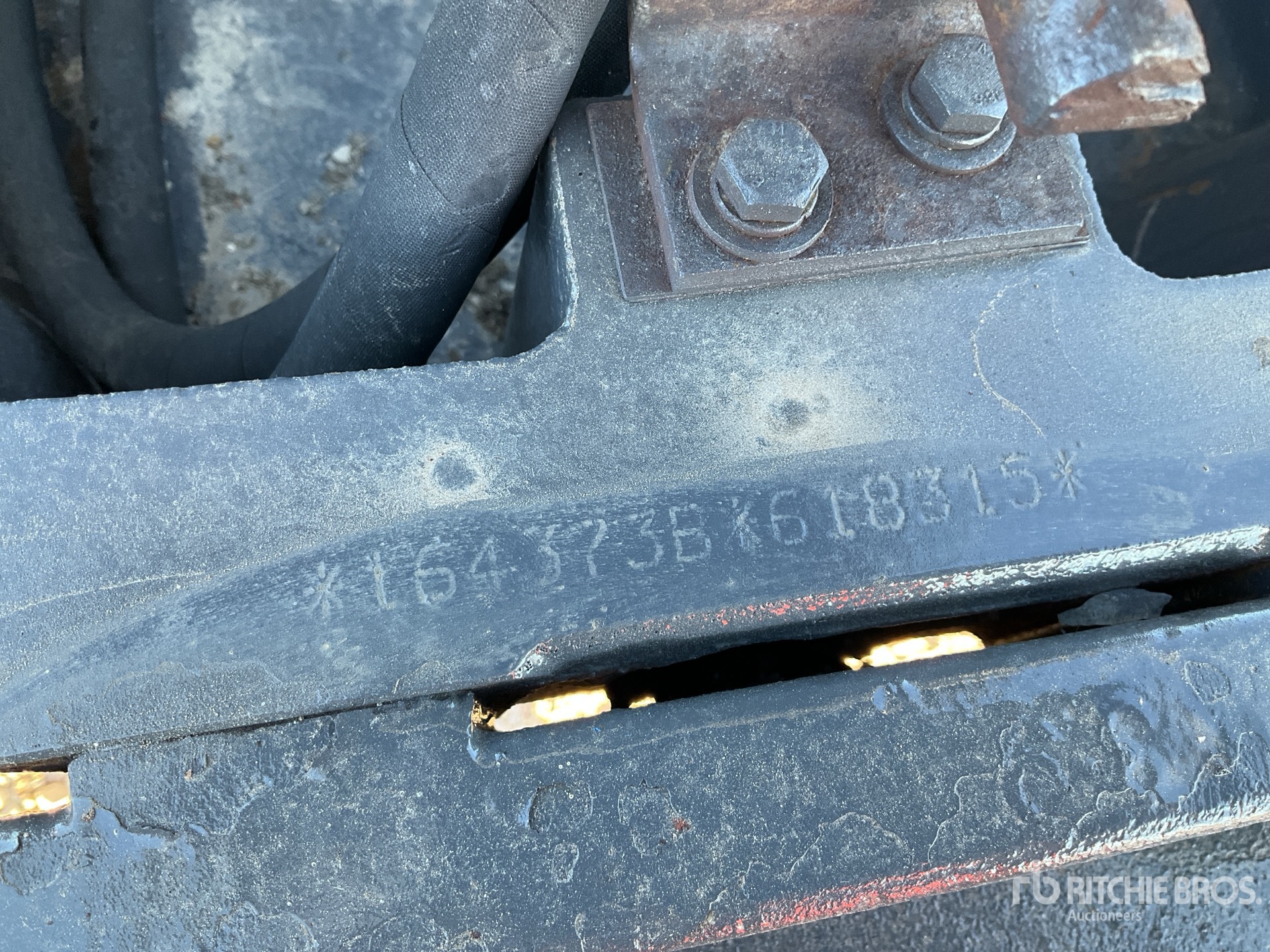 2001 New Holland TS90