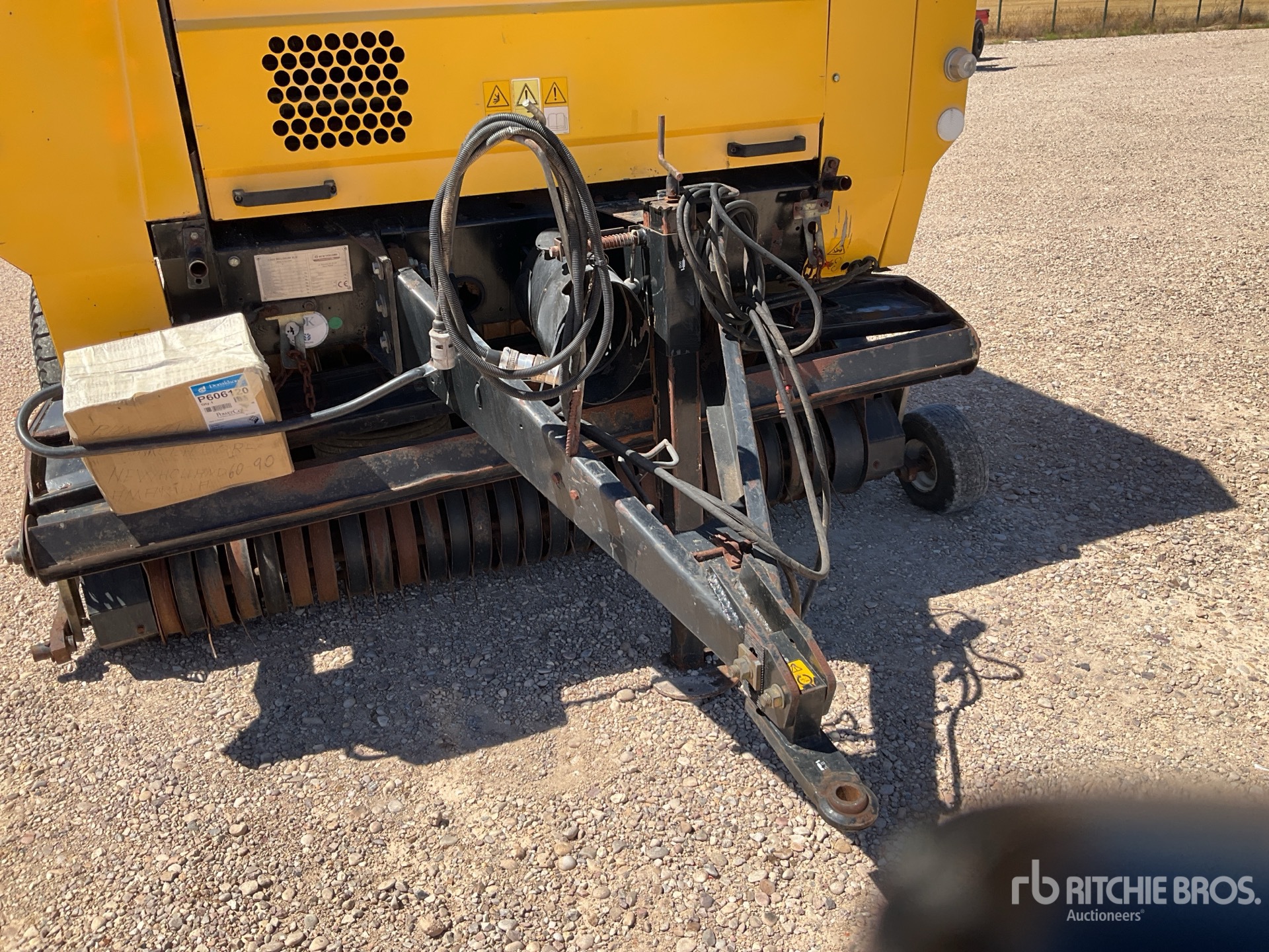 2008 New Holland BR6090