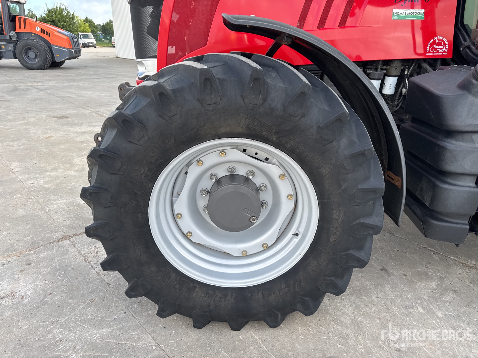 2014 Massey Ferguson 7620 DYNA6
