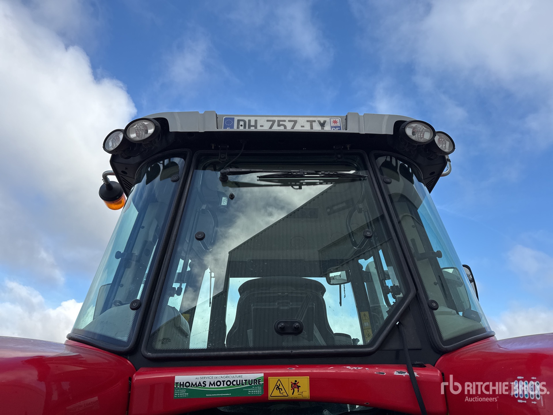 2014 Massey Ferguson 7620 DYNA6