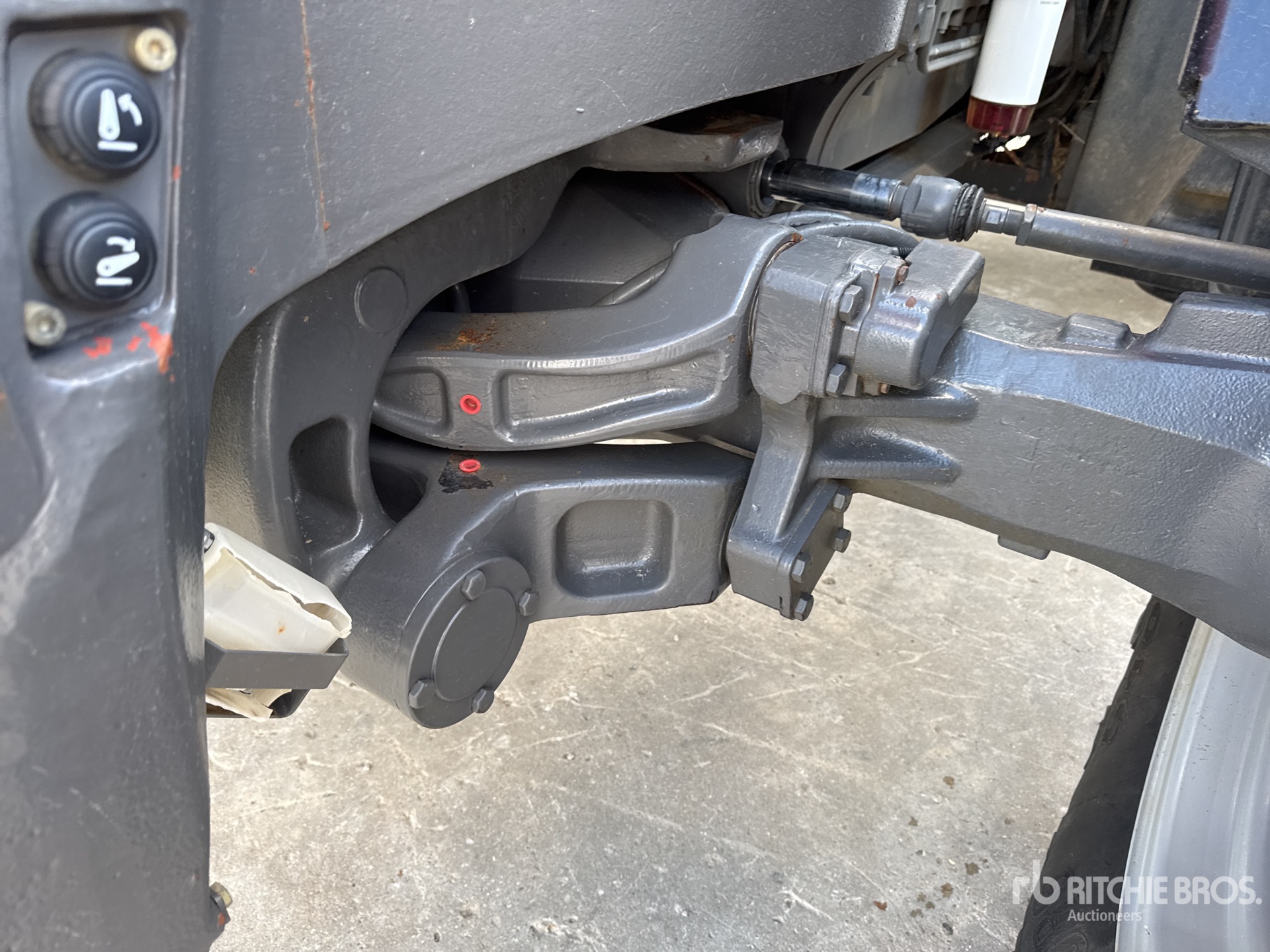 2014 Massey Ferguson 7620 DYNA6