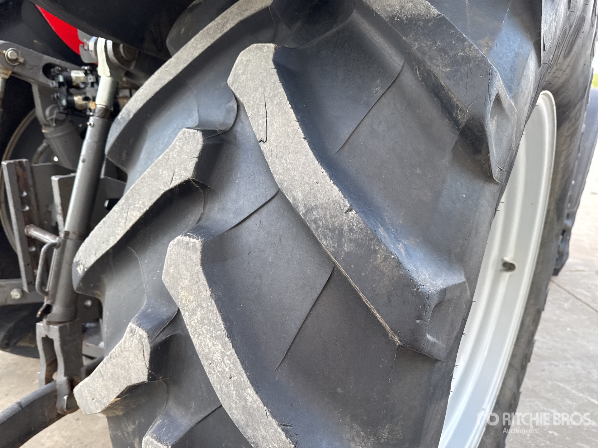 2014 Massey Ferguson 7620 DYNA6