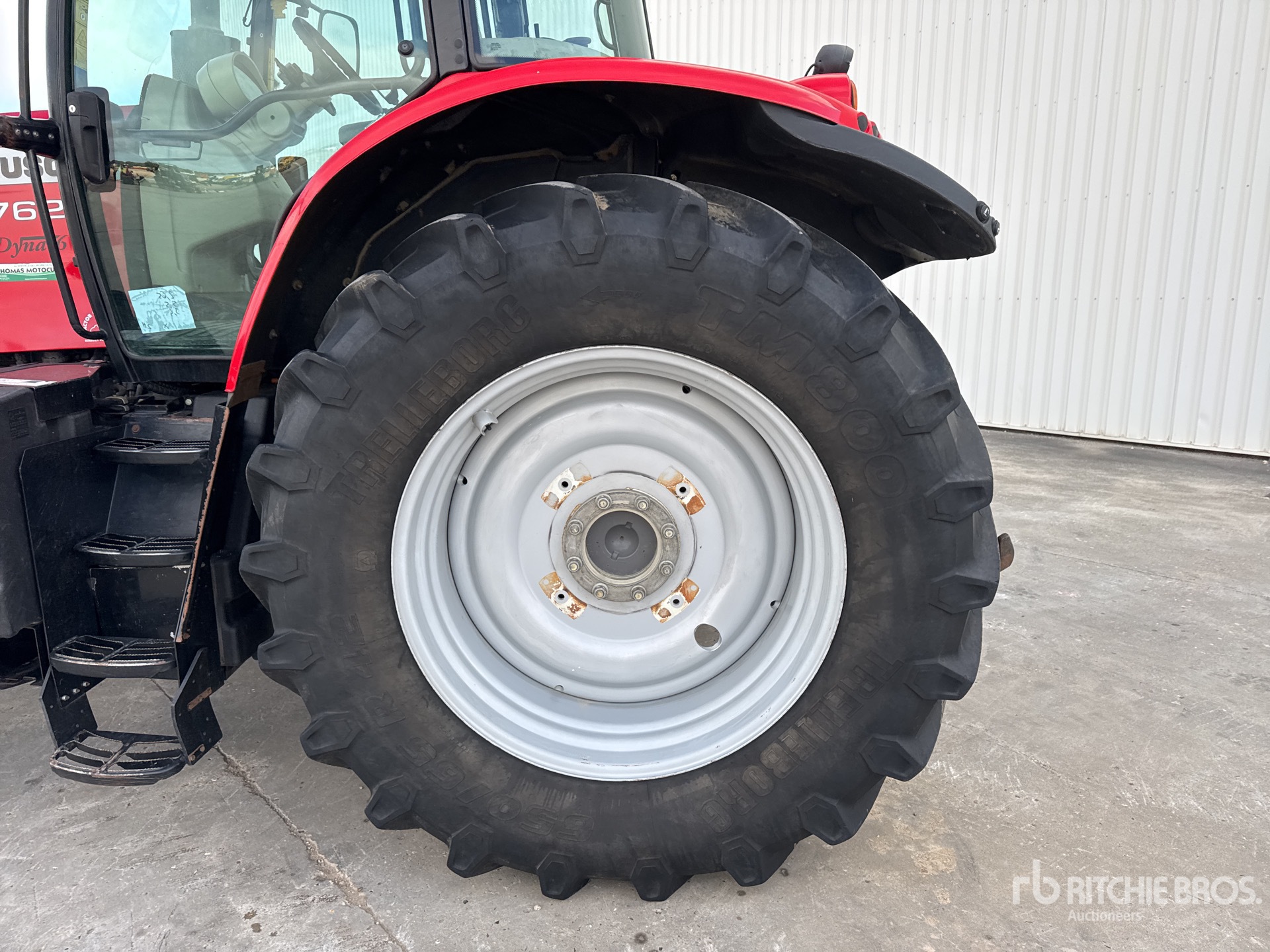 2014 Massey Ferguson 7620 DYNA6