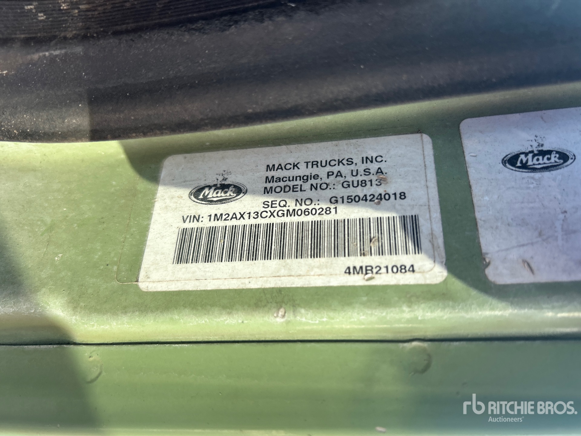 Photo of 2016 Mack GU813