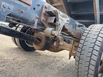 Underbody with Rear Drive Axle