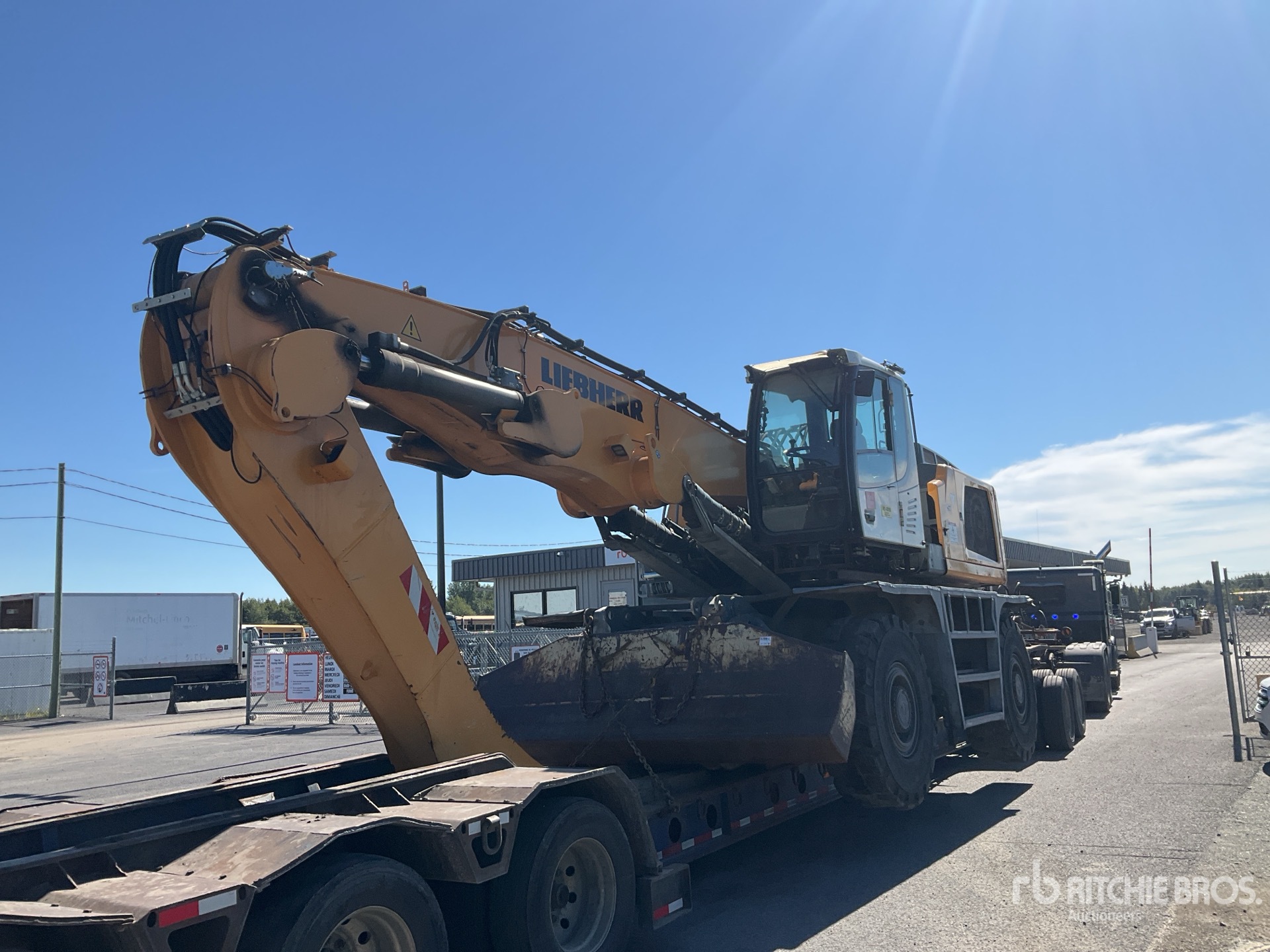 Photo of 2017 Liebherr LH60M