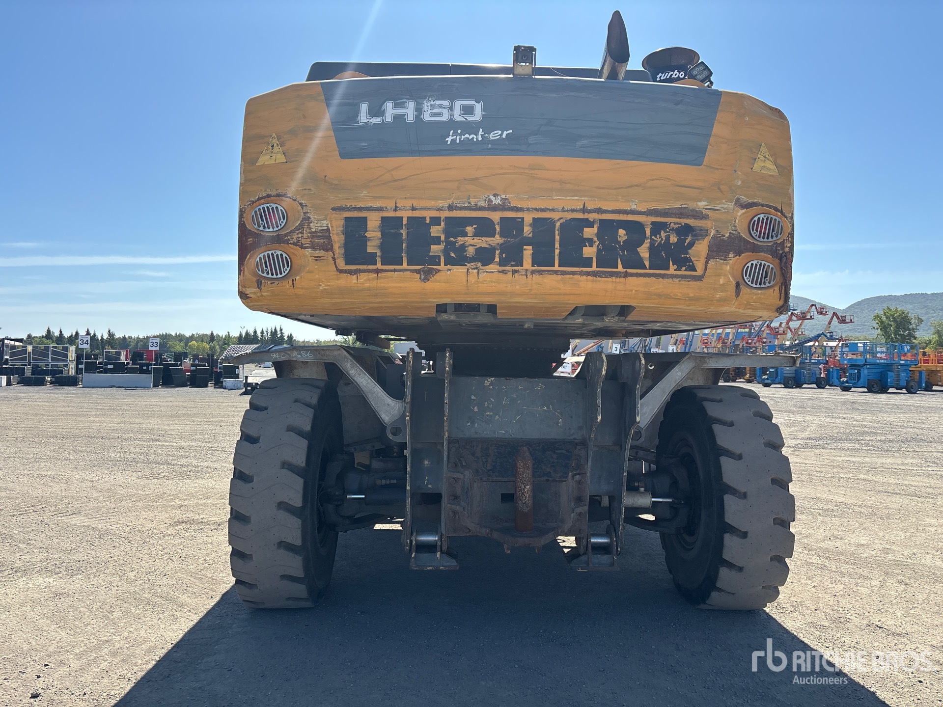 2017 Liebherr LH60M