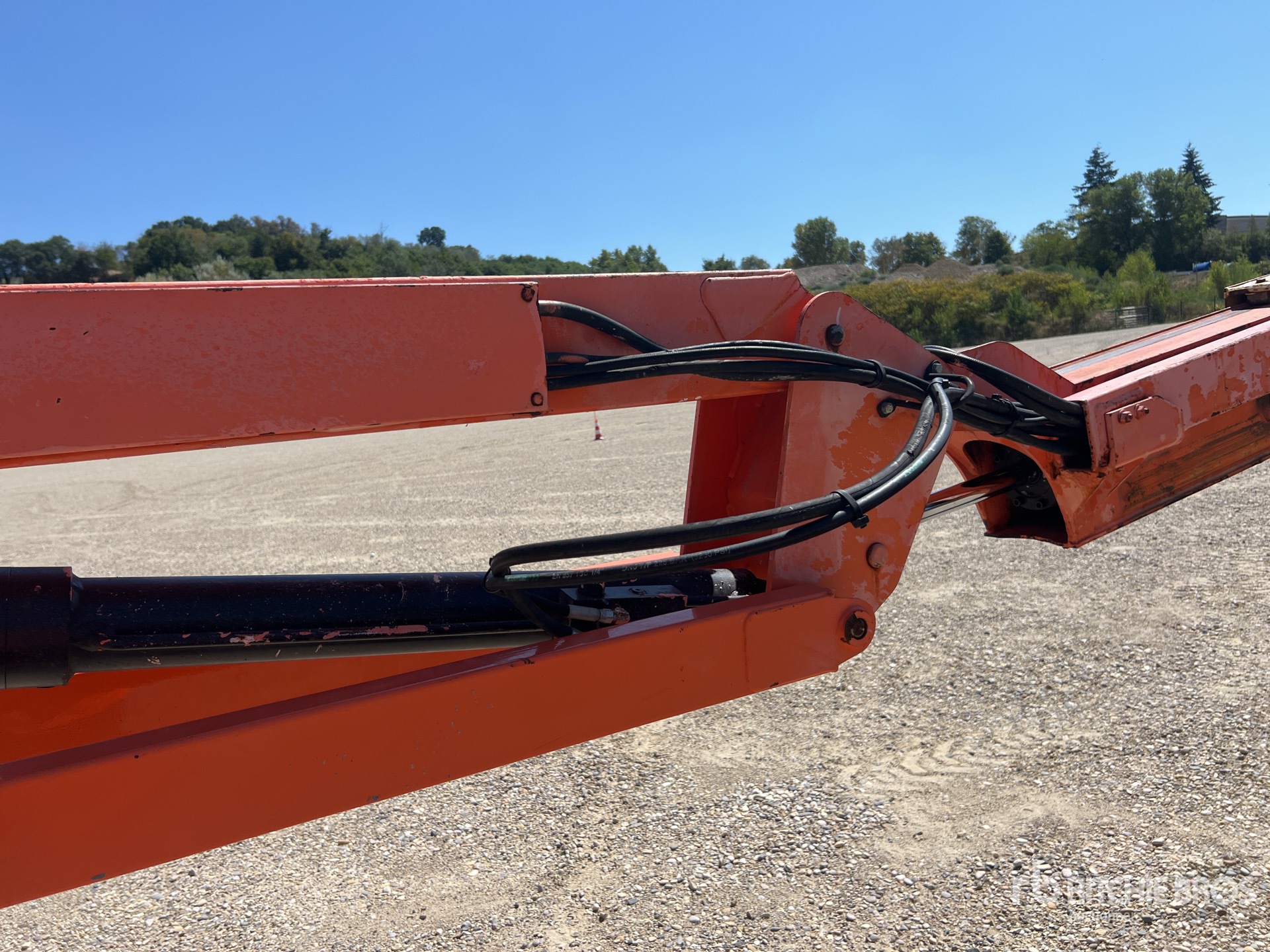 2011 JLG 460SJ