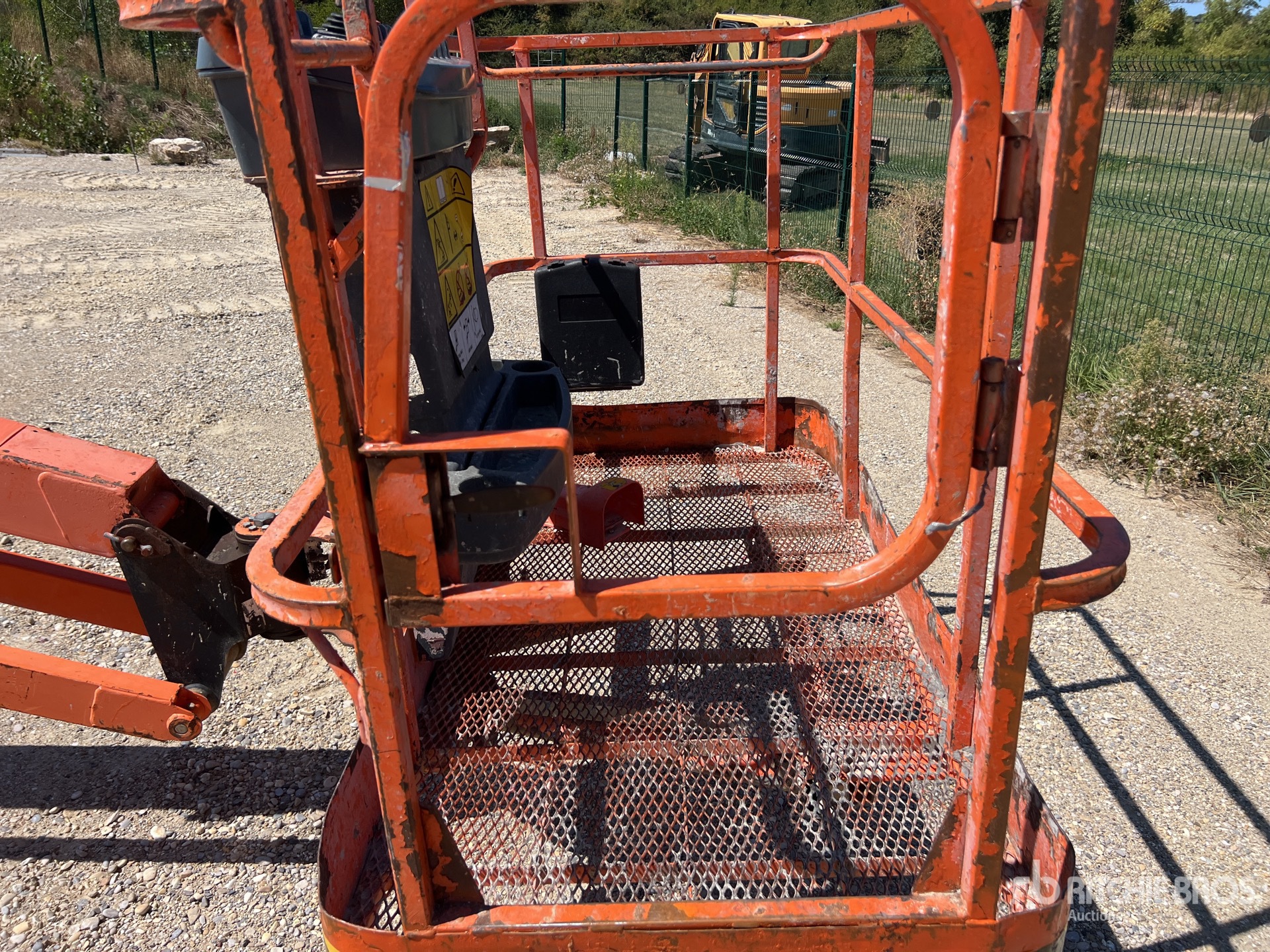 2011 JLG 460SJ
