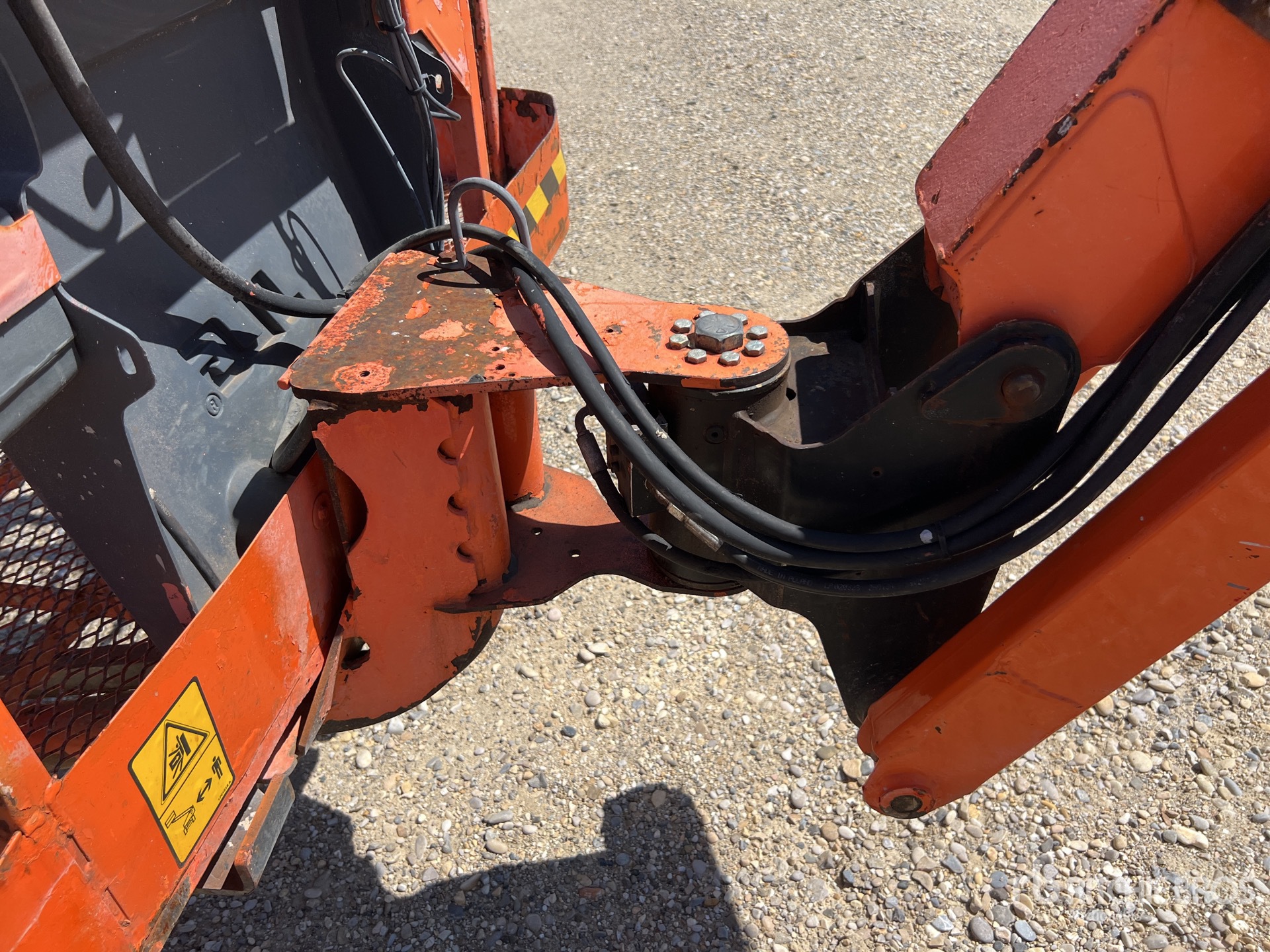 2011 JLG 460SJ