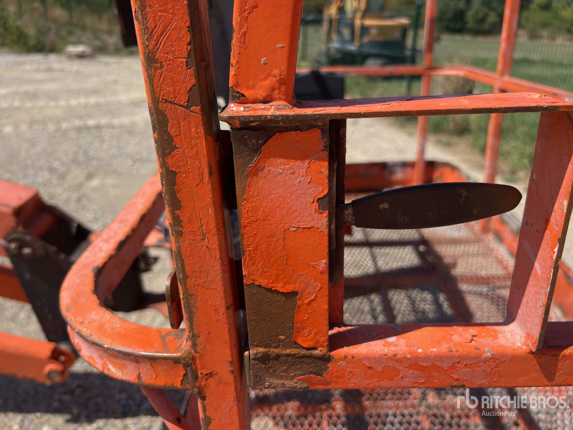 2011 JLG 460SJ