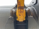 Chassis with Bucket to Arm Pins