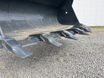 Specialty with Loader Bucket Cutting Edge/Shanks/Teeth
