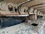 Undercarriage with Left Track Links