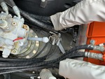 Hydraulics with Hydraulic Center Swivel
