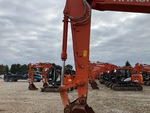 Hydraulics with Bucket Cylinder