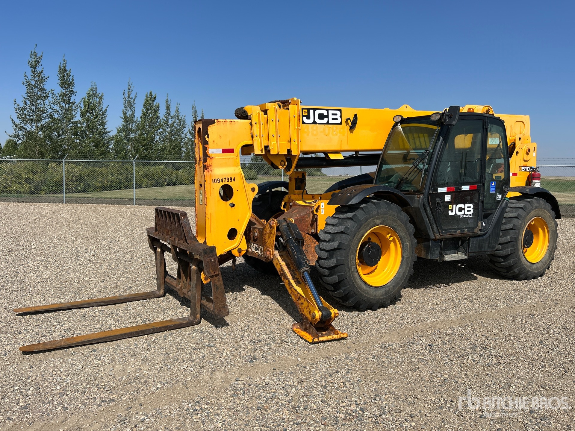 2019 JCB 510-56