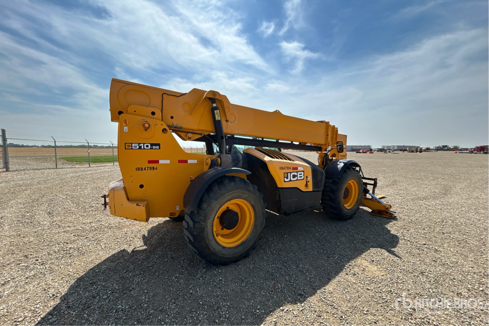 2019 JCB 510-56