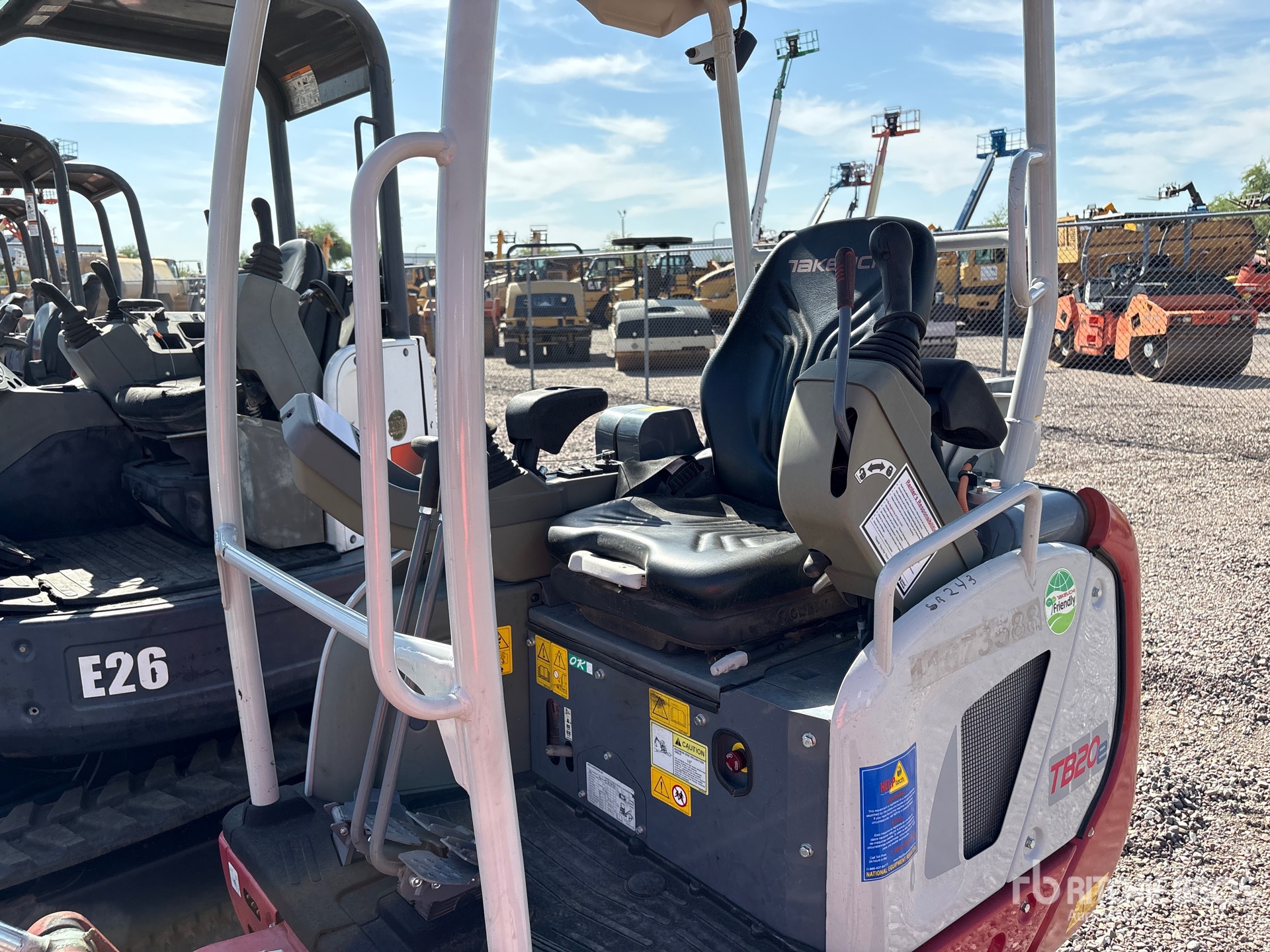 2023 Takeuchi TB20E