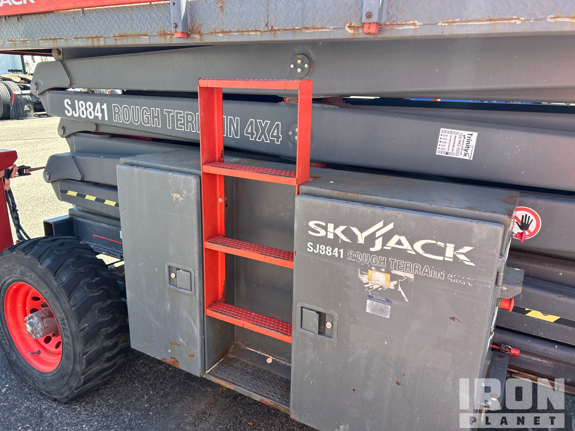 2012 Skyjack SJ8841RT