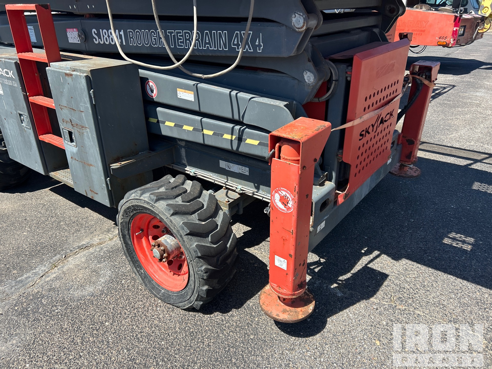 2012 Skyjack SJ8841RT