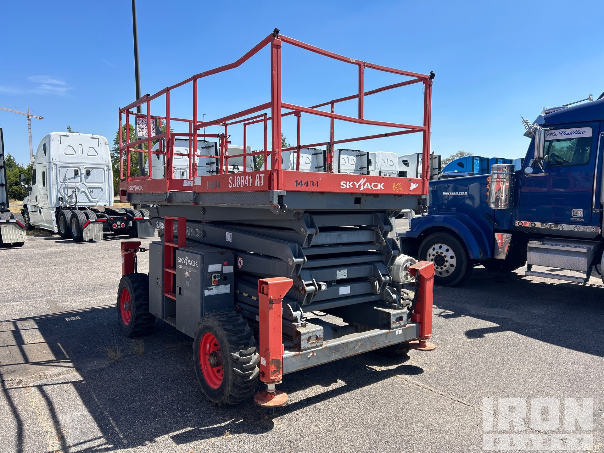 2012 Skyjack SJ8841RT