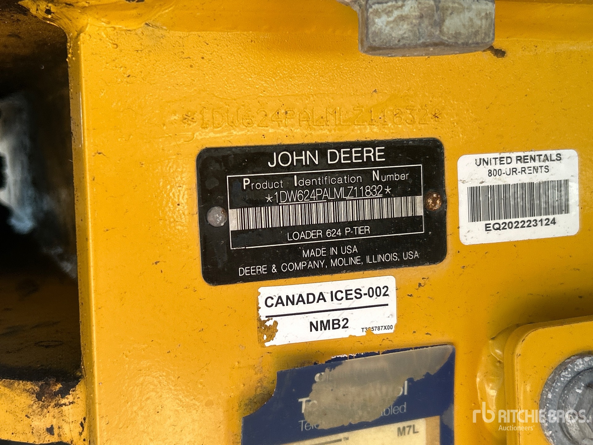 Photo of 2021 John Deere 624 P-TIER