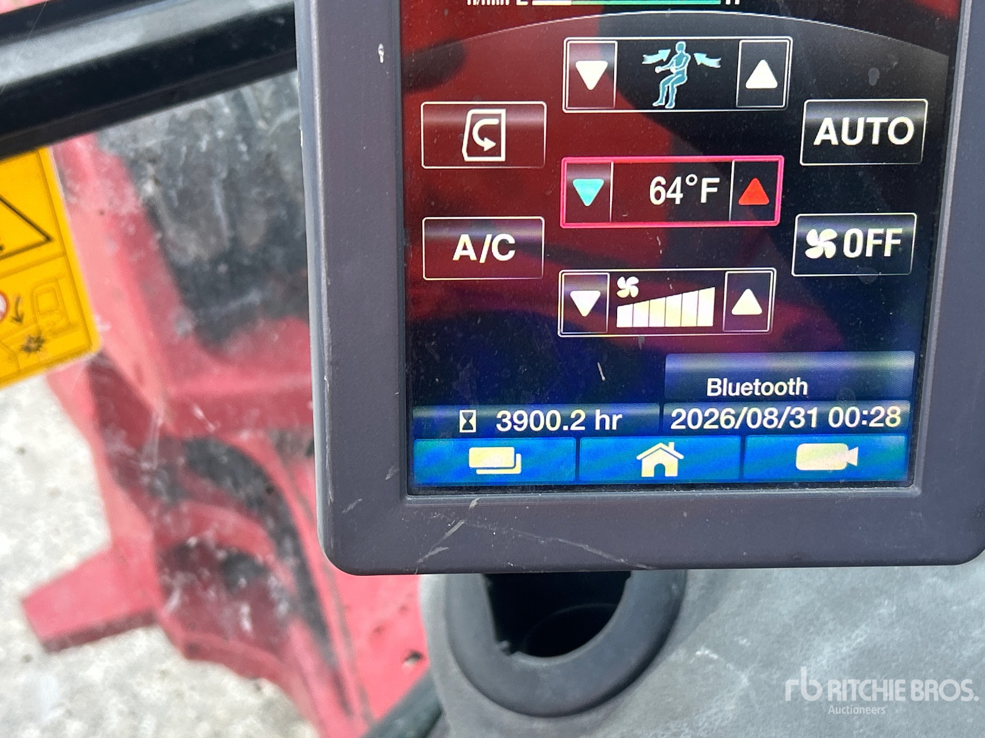 2021 Takeuchi TB370CR