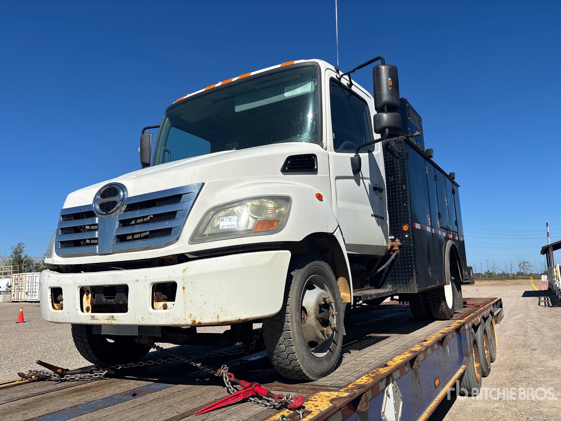 2008 Hino 165