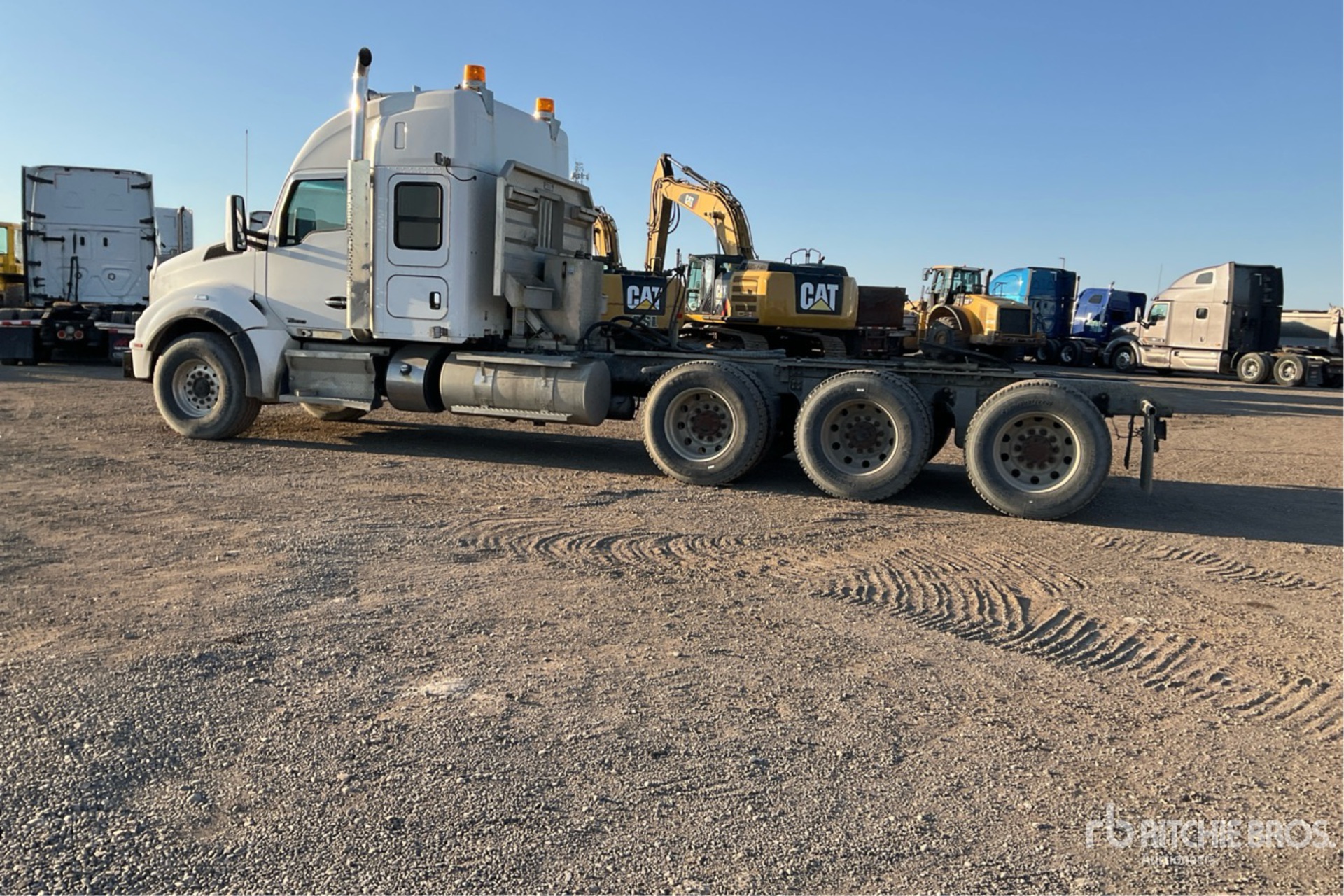 2015 Kenworth T880