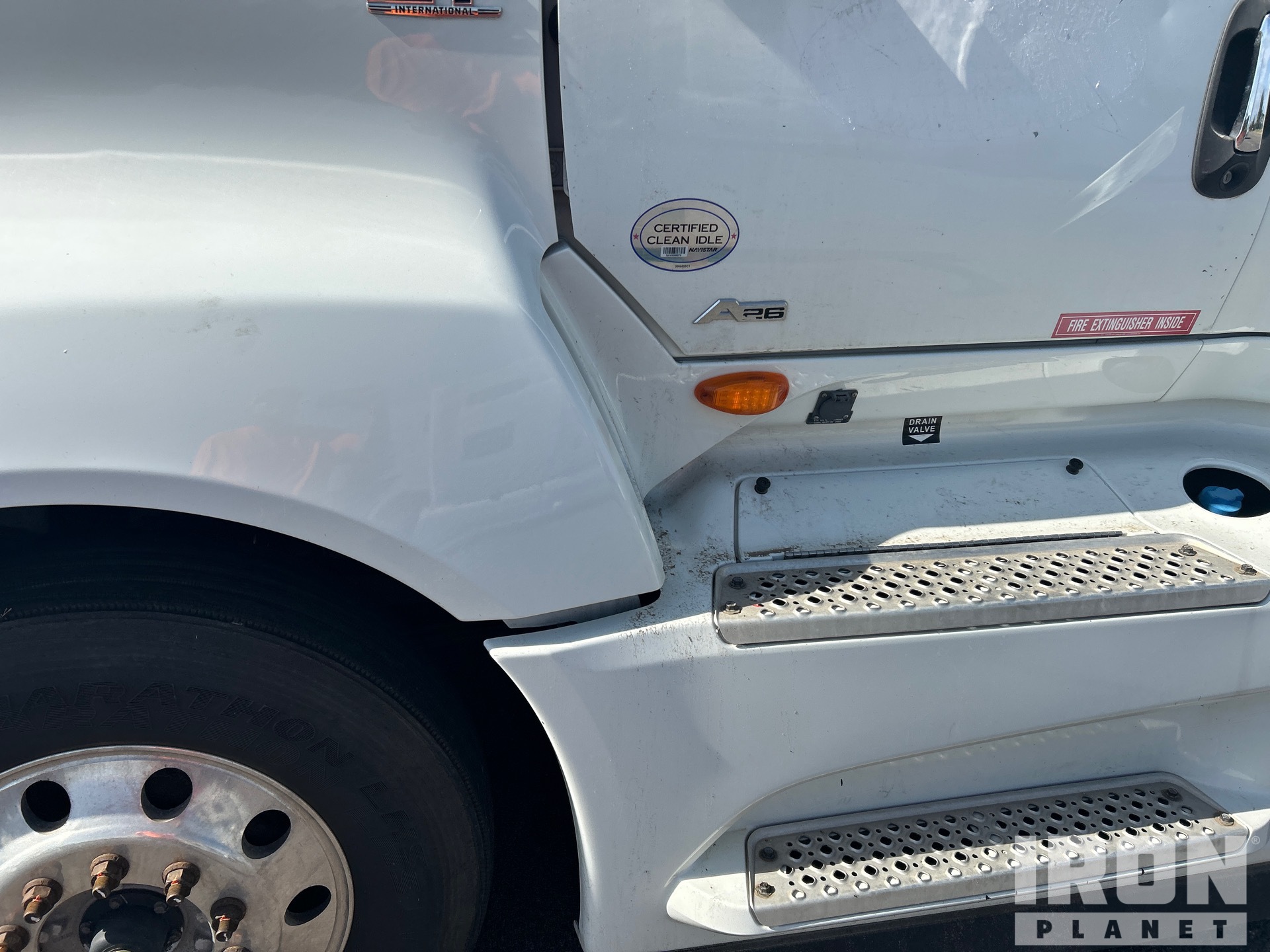 2019 International LT625