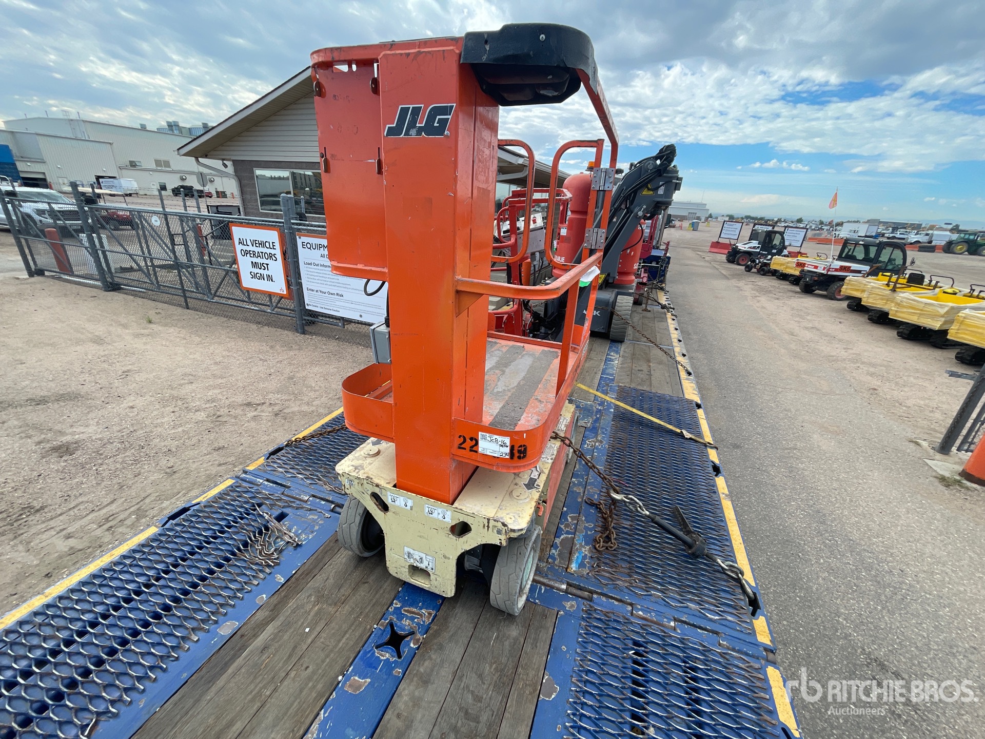2019 JLG 1230ES