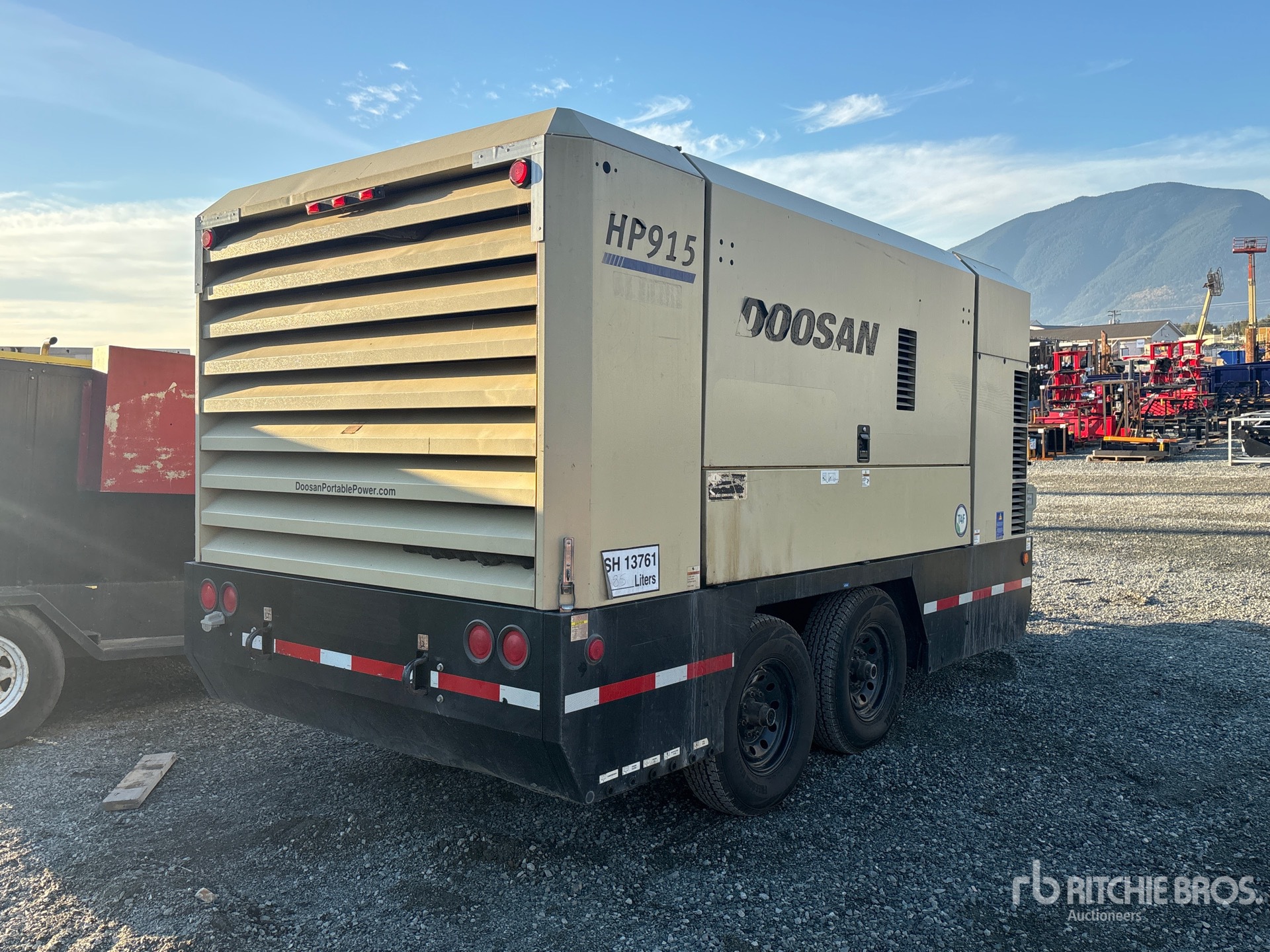 2019 Doosan Portable Power HP915WCU-T4F