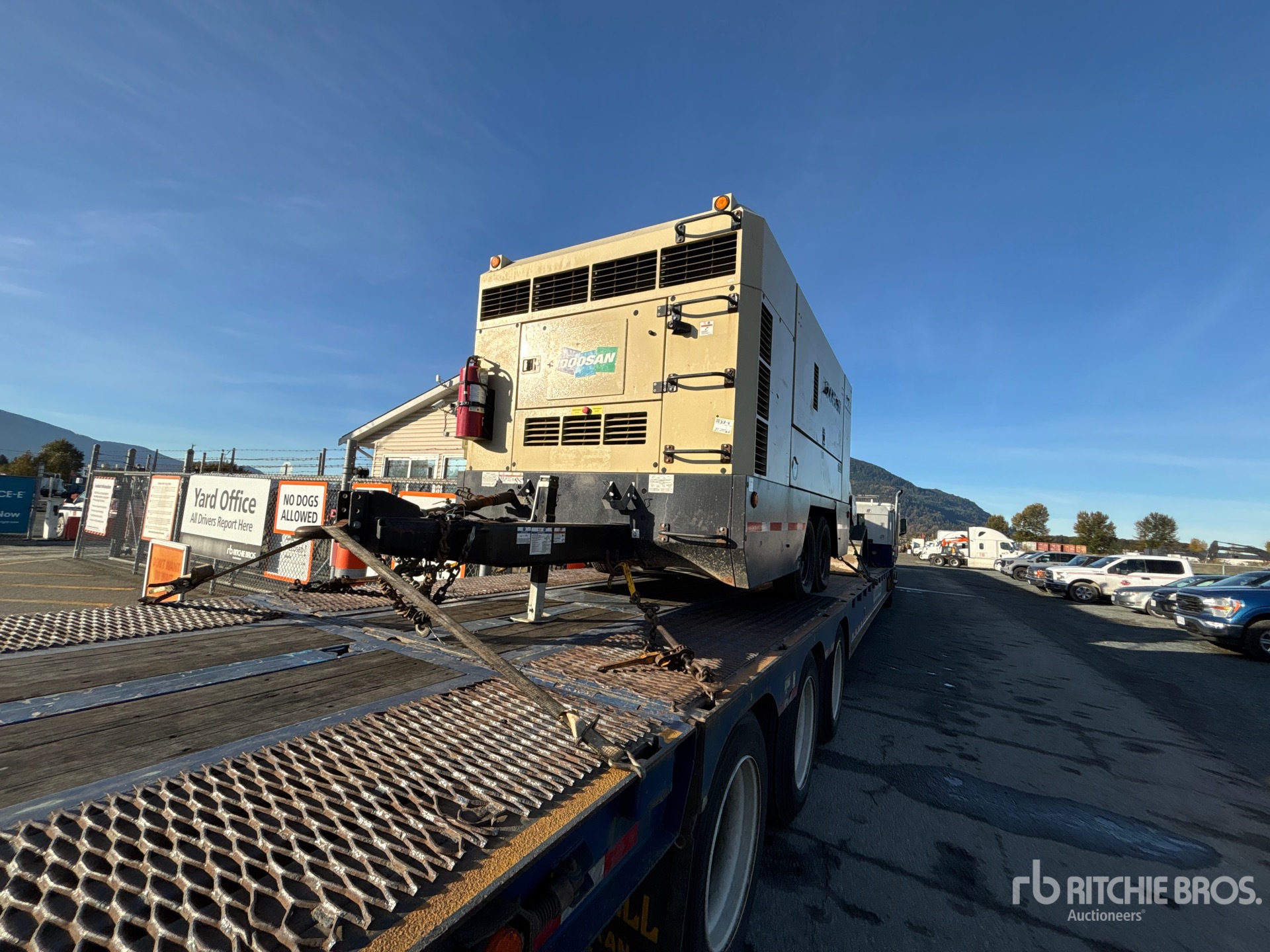 2019 Doosan Portable Power HP915WCU-T4F