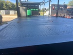 Configuration with Flat Bed Body