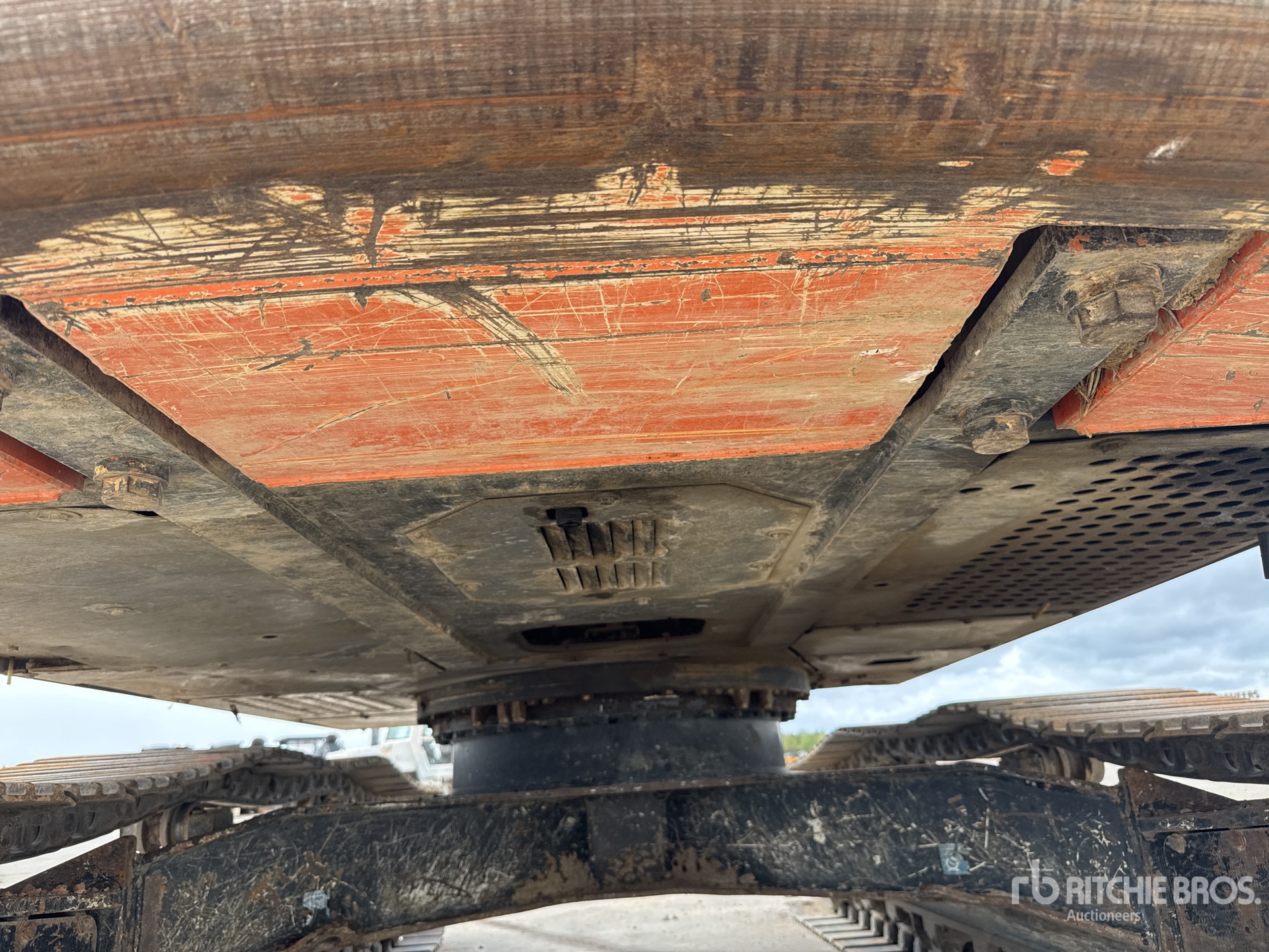 2015 Hitachi ZX210LC-5B