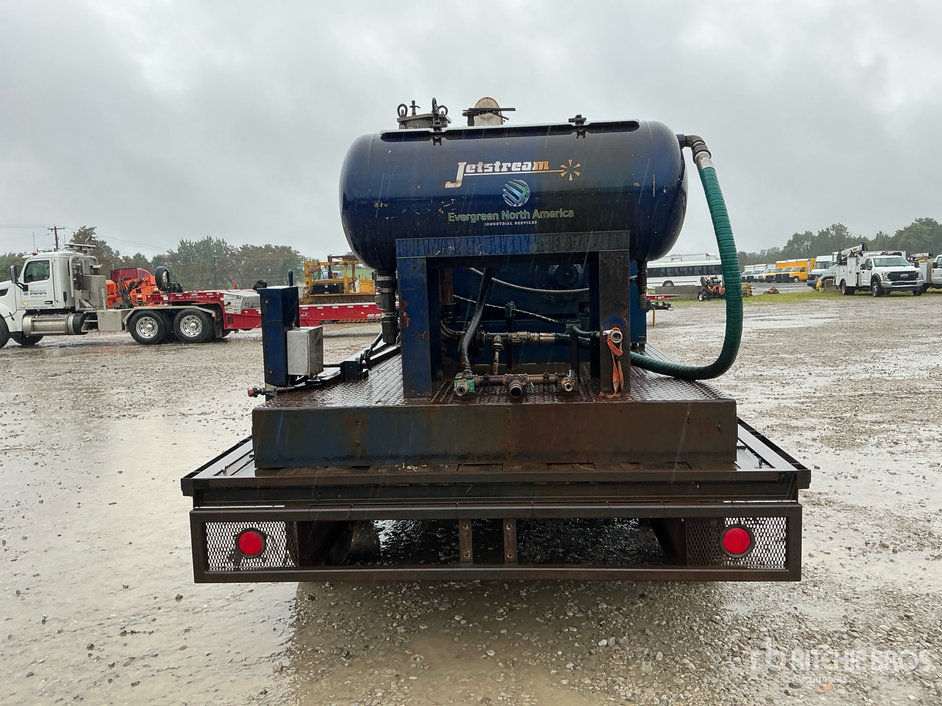 2012 NLB T/A 10,000 WATER PRESSURE WASHER