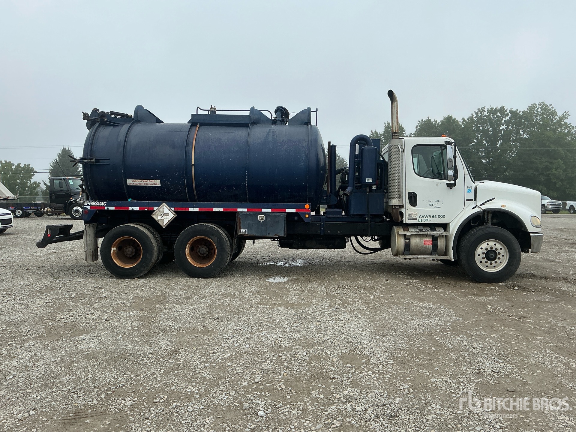 2007 Freightliner M2 112