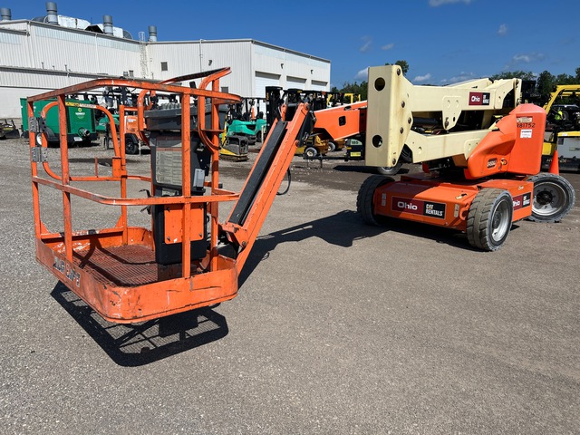 2015 JLG E450AJ 2WD Electric Articulating Boom Lift 2015 JLG E450AJ 2WD Electric Articulating Boom Lift