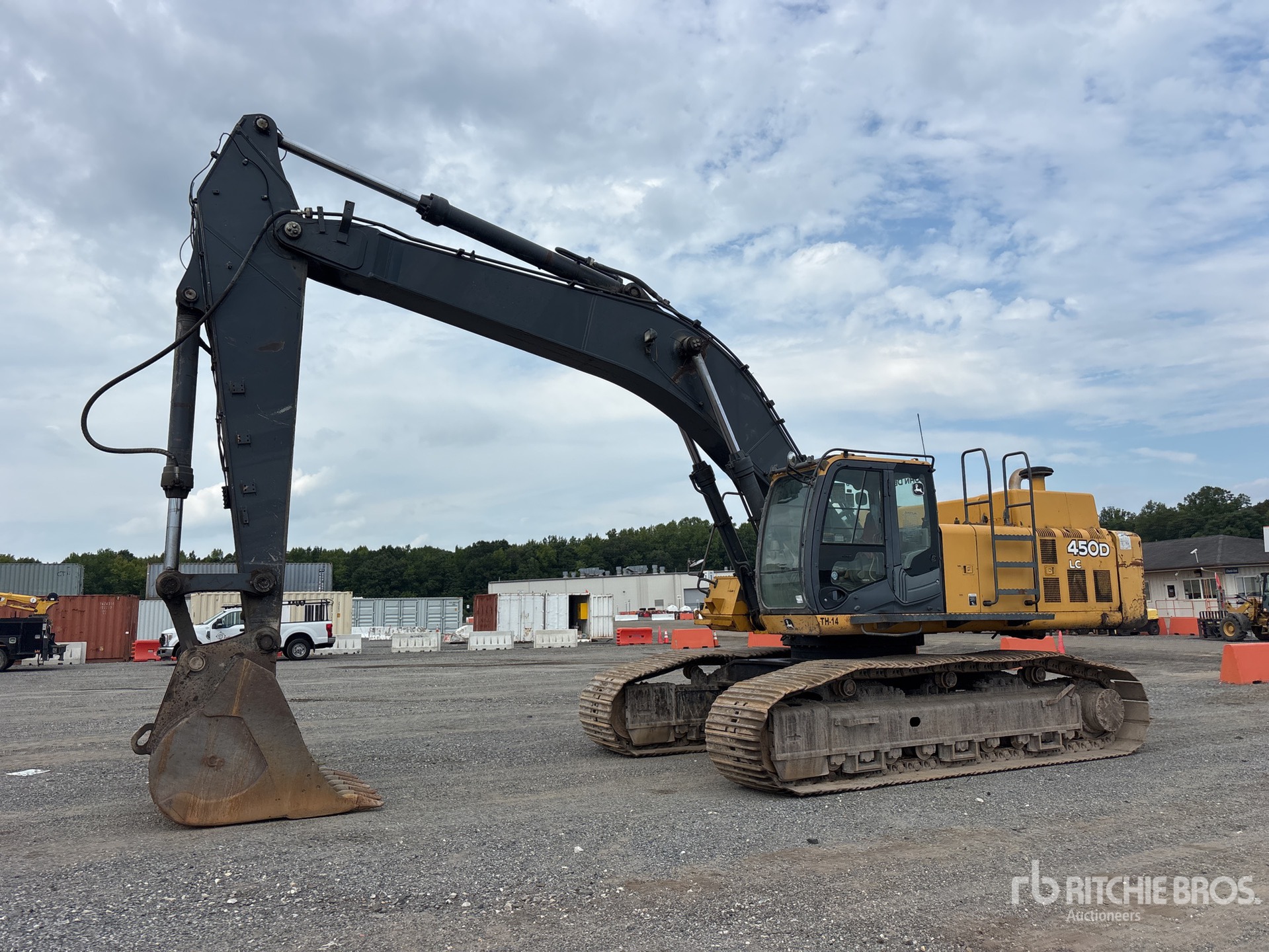 2008 John Deere 450DLC