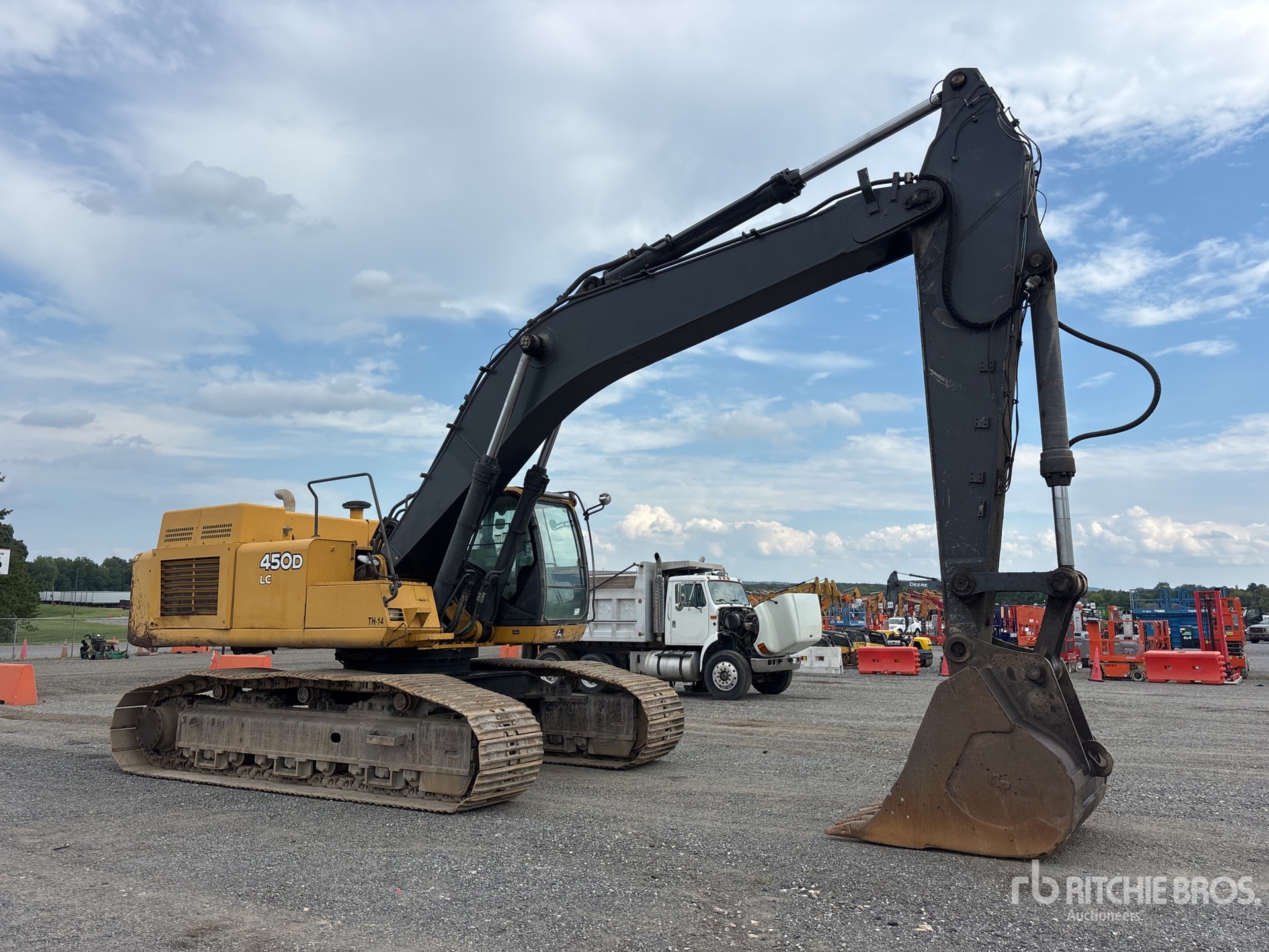 2008 John Deere 450DLC