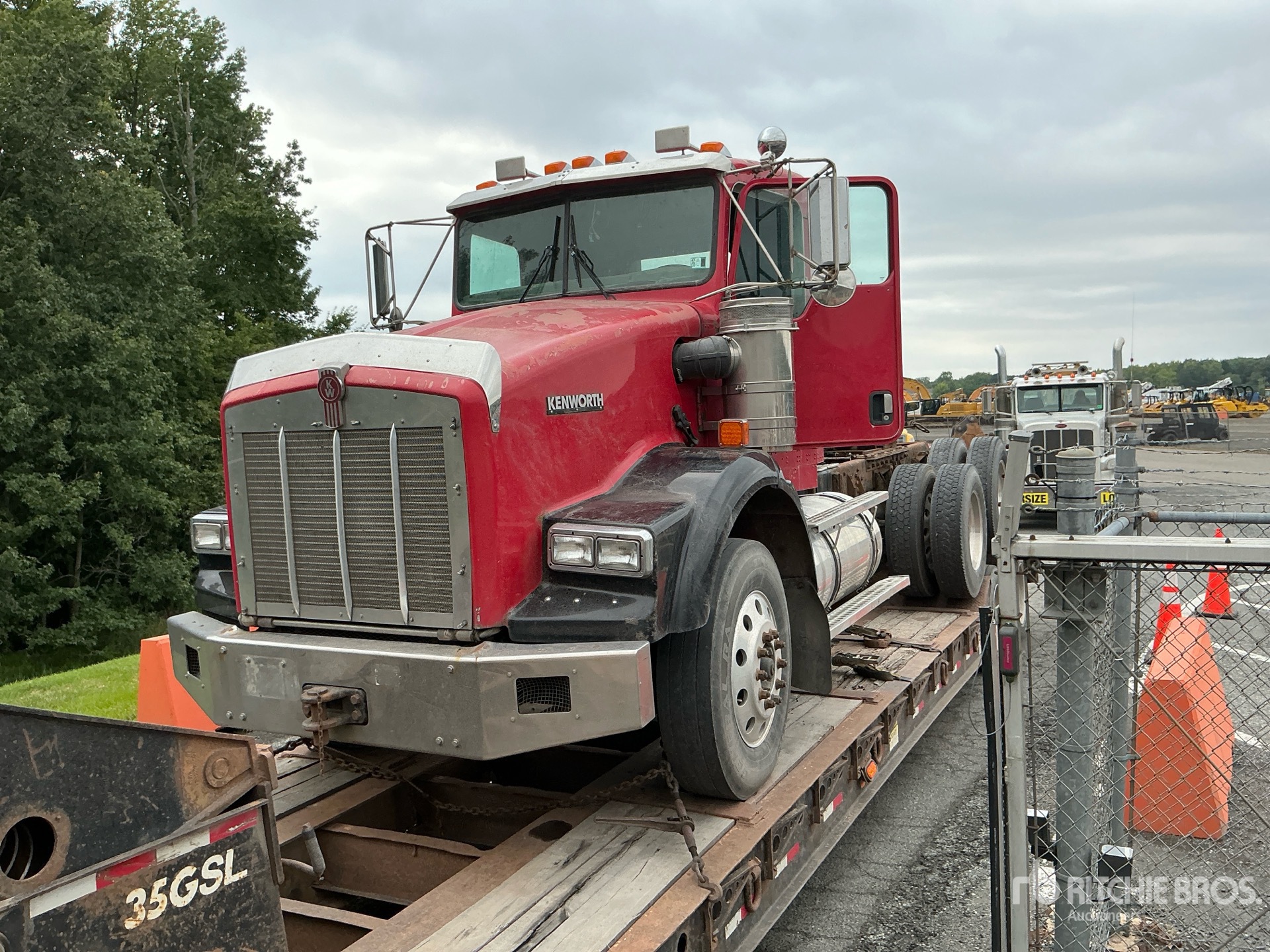 2006 Kenworth T800B