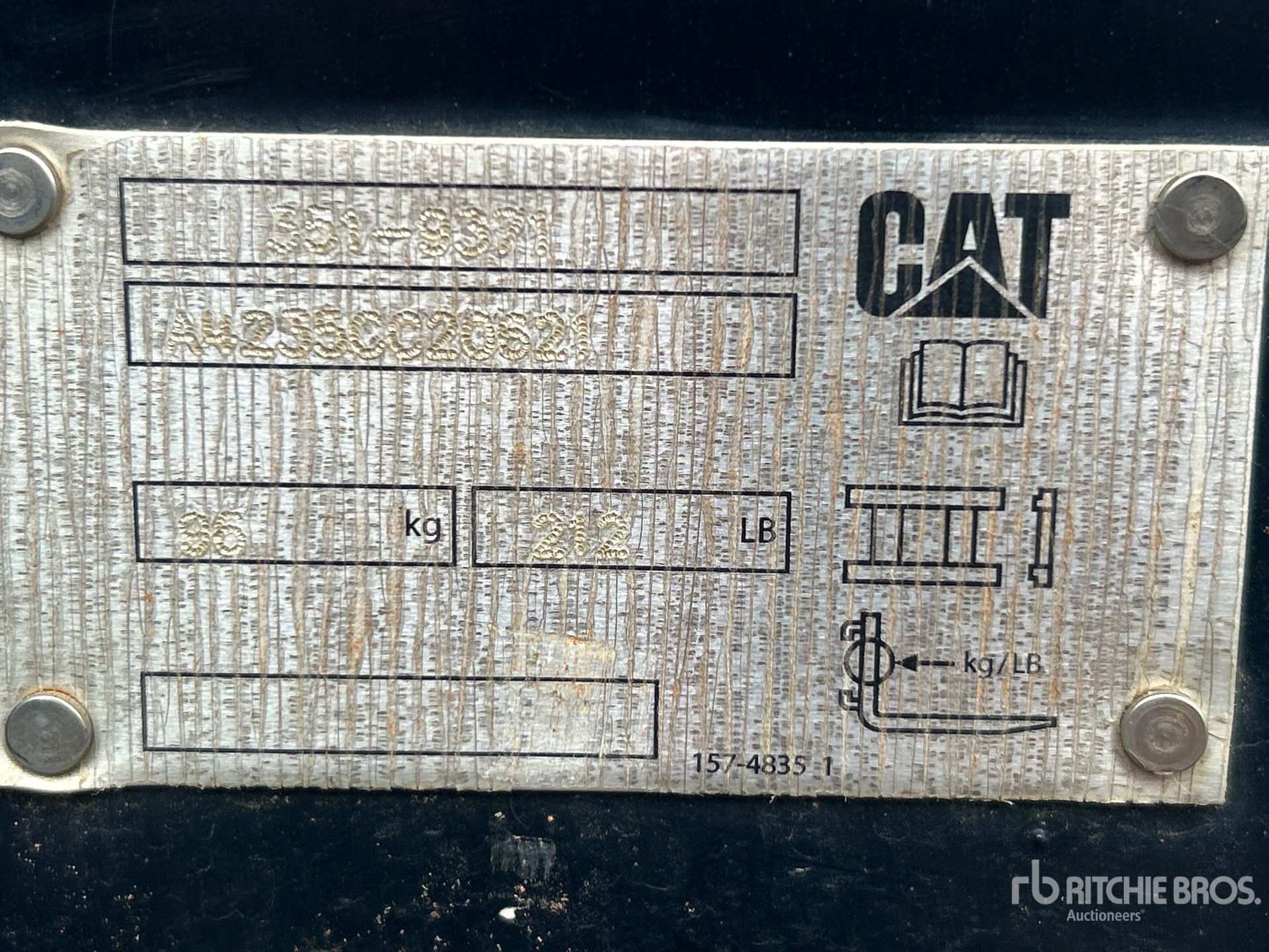 Caterpillar 48 in